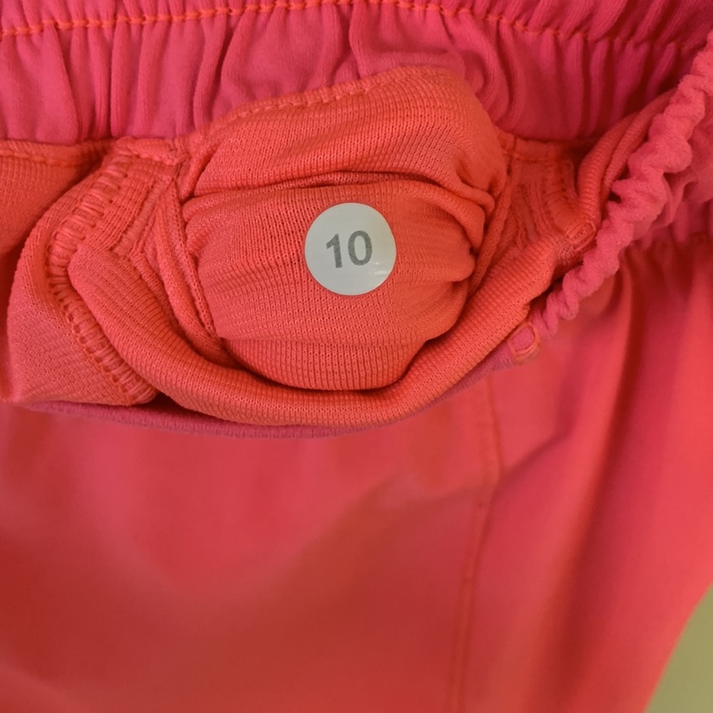 Lululemon Drawstring Running Short - Picture 4 of 8